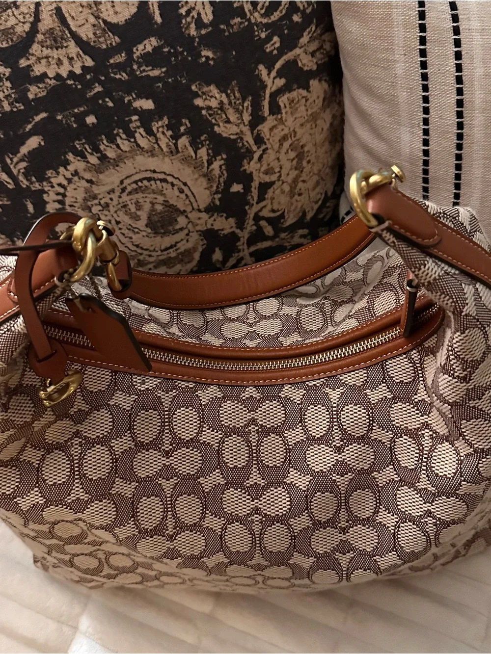 COACH Juliet Shoulder Bag 38 In Signature Textile Jacquard